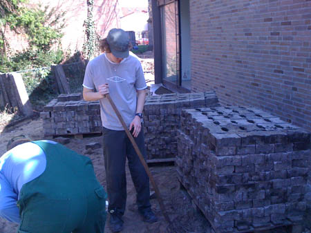 April 2010 256